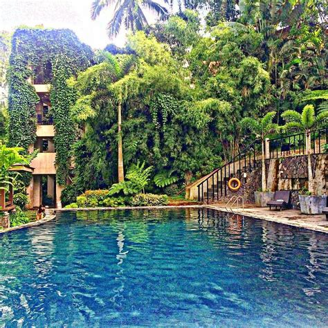 resort in lipa city batangas philippines
